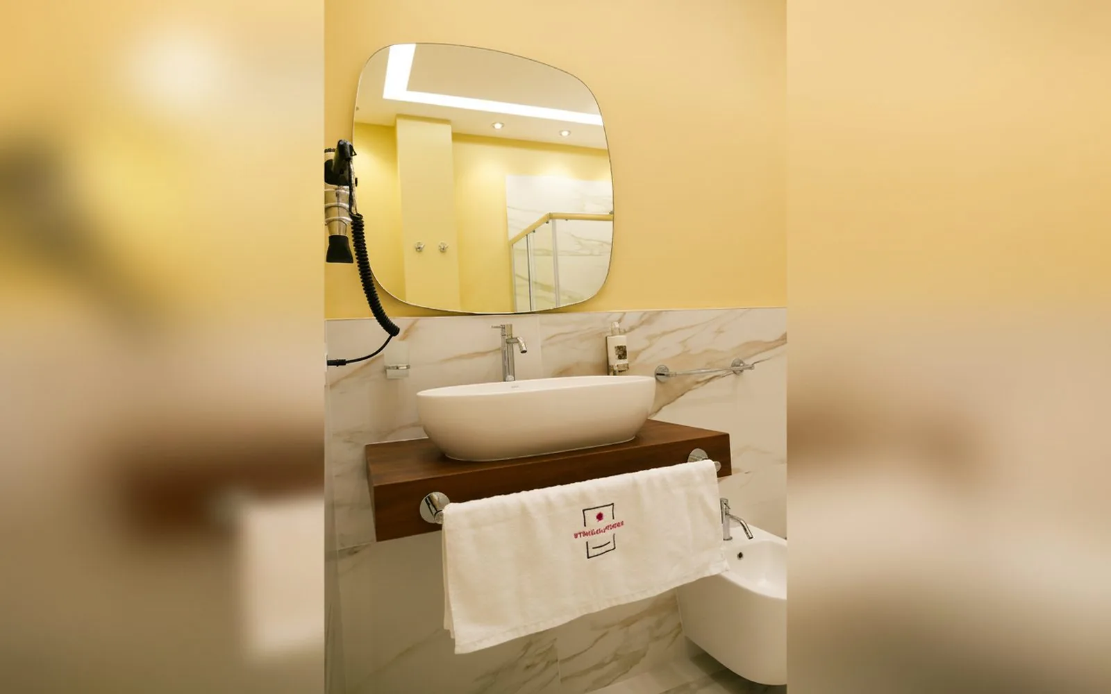Bagno, dettaglio del lavabo